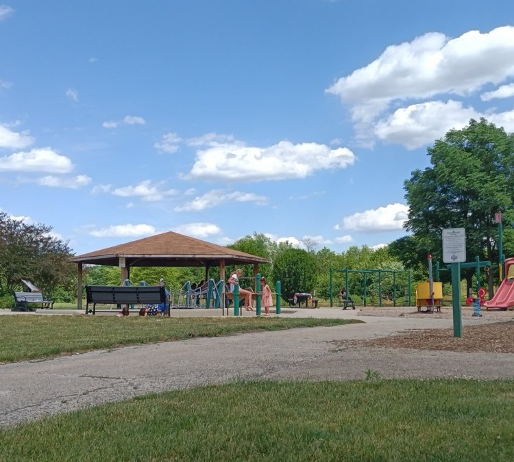 Leiseberg Spray Playground (Bartlett,&nbspIL)